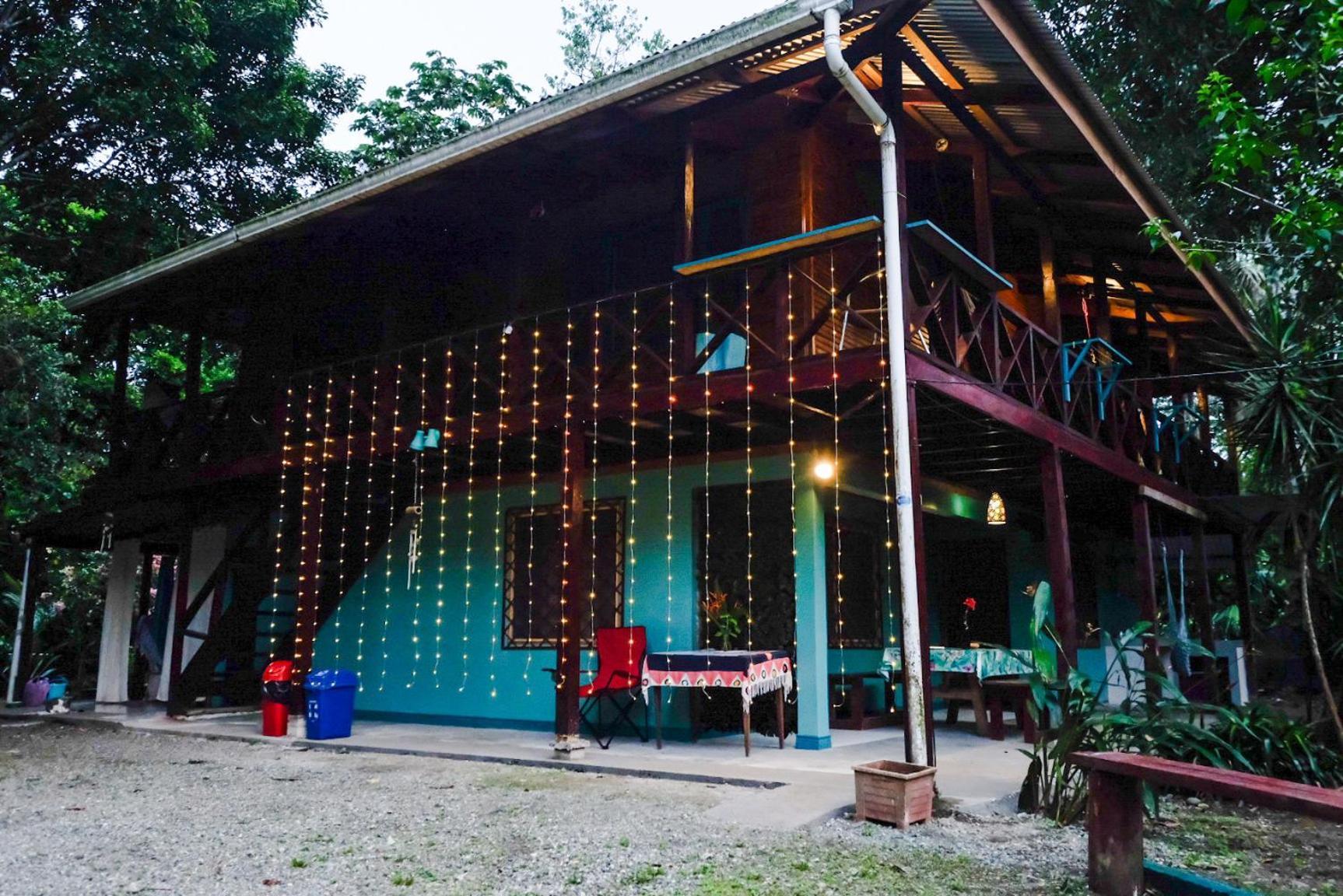 Casa Aldirica Hotel Cahuita Kültér fotó